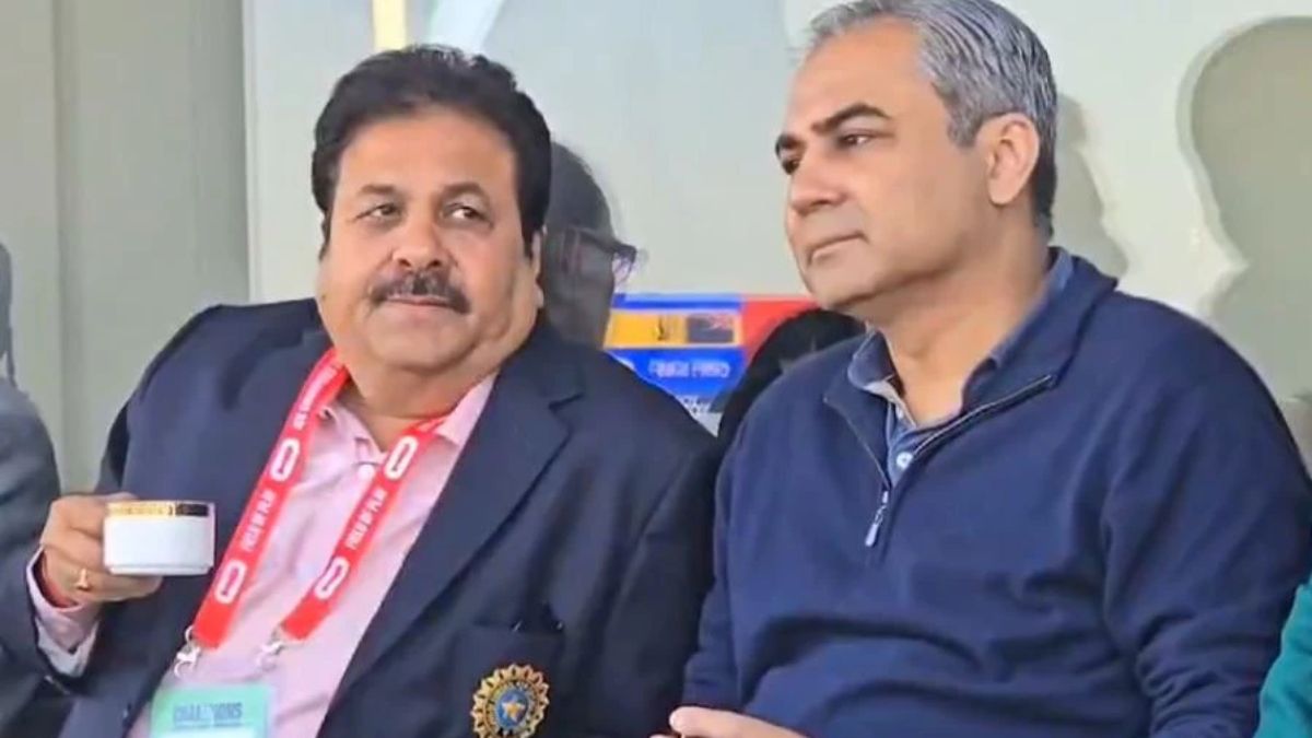 Rajeev Shukla irked by the query of Pakistan journalist