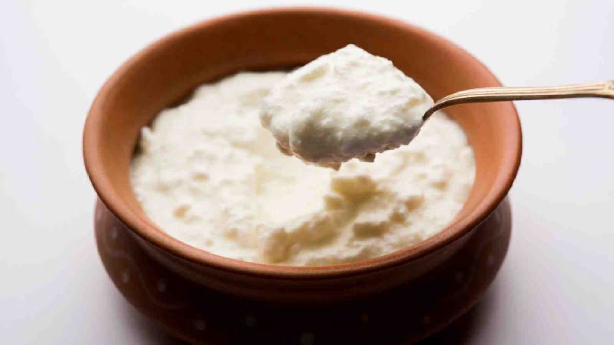 Healthy diet: salt or sugar neither is helpful for curd to eat