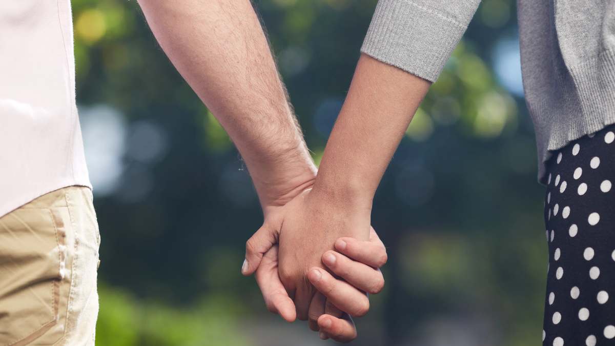 Bangladeshi Student suspended for keeping girlfriend inside university hostel